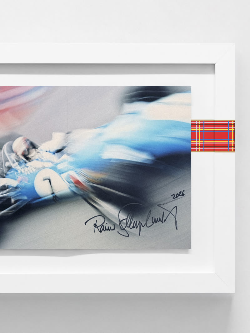 Rainer W. Schlegelmilch's signature on the framed Rainer-signed edition